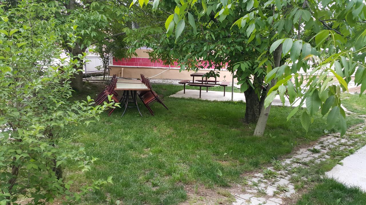 Alanlar Alabalik Ve Otel Aglasun Bagian luar foto
