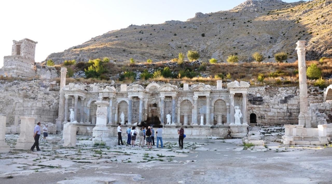 Alanlar Alabalik Ve Otel Aglasun Bagian luar foto